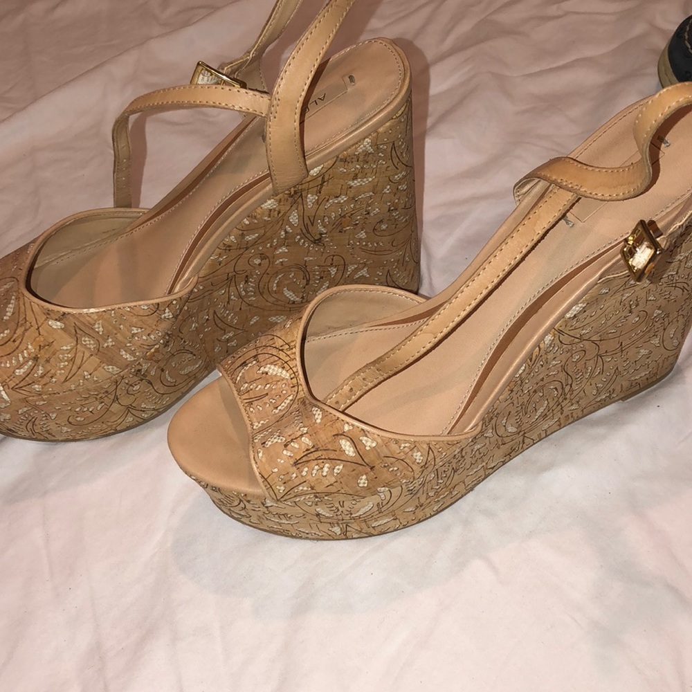 Wedges - Picture 2 of 4